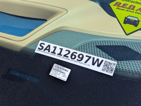 Used 2025 Hyundai Sonata Limited FWD image 34