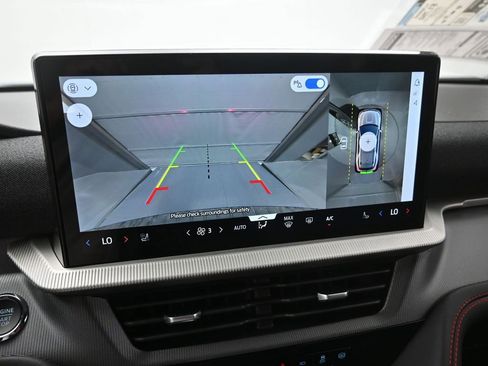 New 2026 Ford Explorer ST-Line image 3