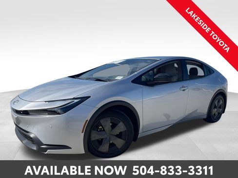 Certified 2025 Toyota Prius LE image 1