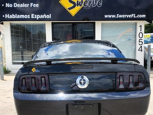 Used 2005 Ford Mustang Coupe RWD image 12