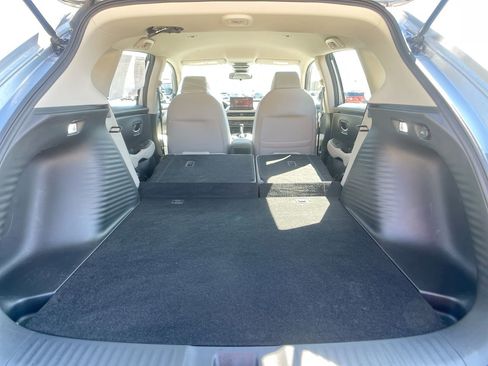 Used 2023 Honda HR-V LX image 24
