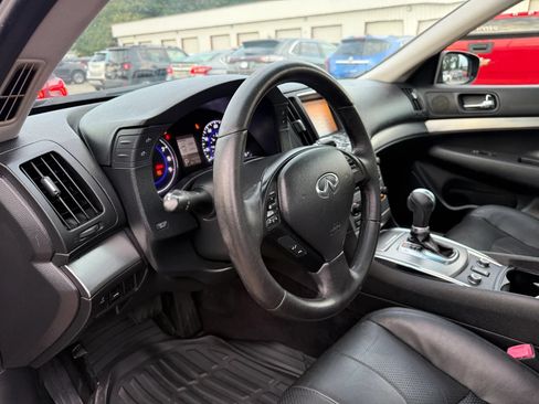 Used 2011 INFINITI G25 x w/ Moonroof Pkg AWD/4WD image 9
