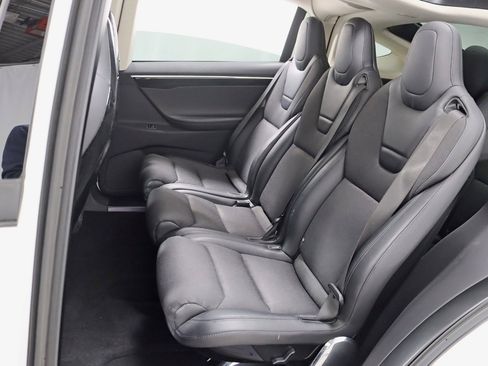 Used 2016 Tesla Model X AWD/4WD image 29