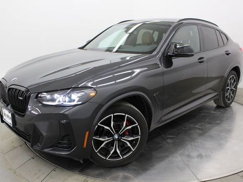 Used 2023 BMW X4 M40i AWD/4WD image 3