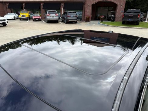 Used 2012 Toyota Camry SE FWD image 9