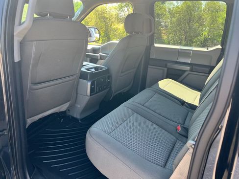 Used 2018 Ford F150 XLT w/ Equipment Group 302A Luxury image 17