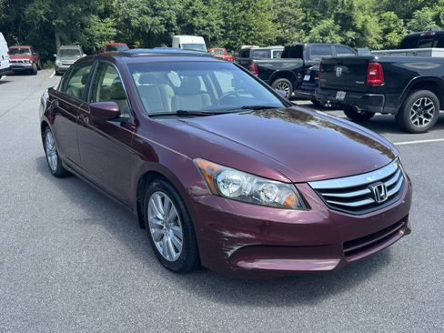 Used 2011 Honda Accord EX-L image 3