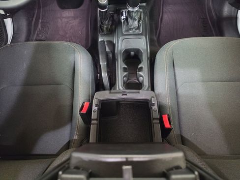 Certified 2025 Jeep Wrangler Unlimited Sport S 4xe image 16