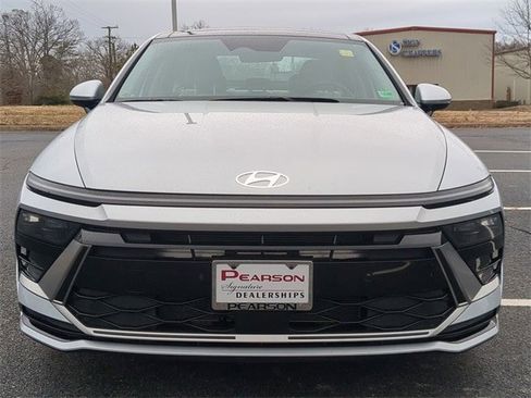 Certified 2024 Hyundai Sonata SEL w/ Convenience Package image 8