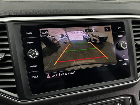 Used 2021 Volkswagen Atlas SE w/ Panoramic Sunroof Package image 21