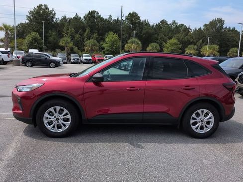 Used 2025 Ford Escape Active FWD image 7