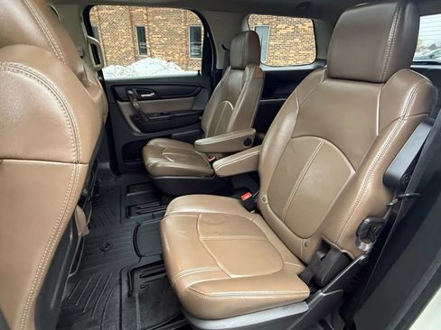 Used 2015 GMC Acadia SLT w/ Open Road Package image 25