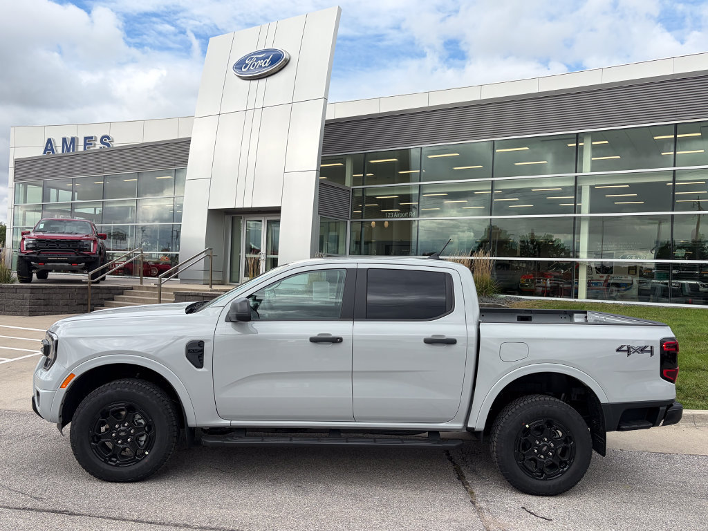 New 2026 Ford Ranger XLT w/ Equipment Group 301A High AWD/4WD image 3
