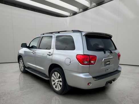 Used 2013 Toyota Sequoia Limited RWD image 3