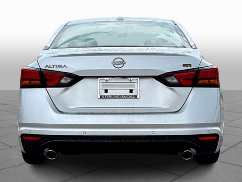 New 2025 Nissan Altima 2.5 SR image 4