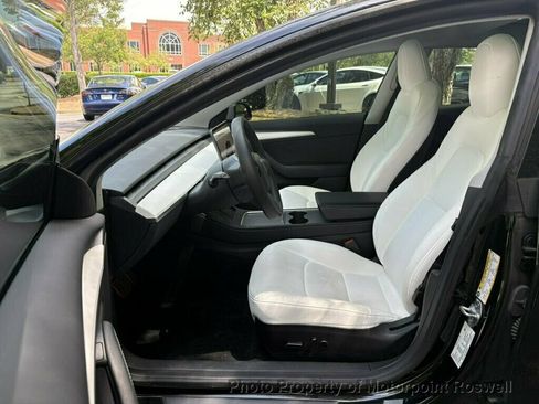 Used 2023 Tesla Model 3 Standard Range RWD image 14