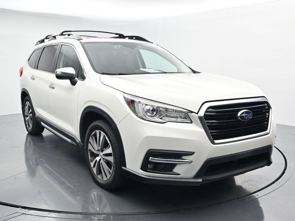 Used 2021 Subaru Ascent Touring w/ Popular Package #2 AWD/4WD image 2