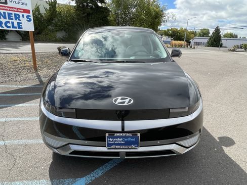 Certified 2023 Hyundai Ioniq 5 Limited AWD/4WD image 8
