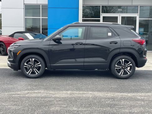 New 2026 Chevrolet TrailBlazer LT w/ LPO, Blackout Package image 2
