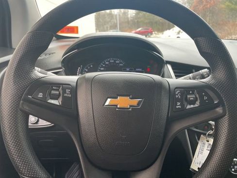 Used 2020 Chevrolet Trax LS w/ Tint and Cruise Package image 14