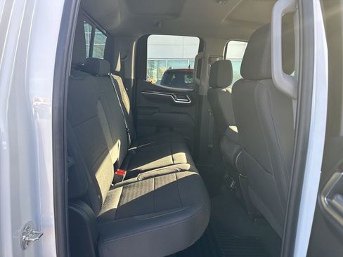 New 2025 GMC Sierra 1500 SLE w/ Preferred Package image 28