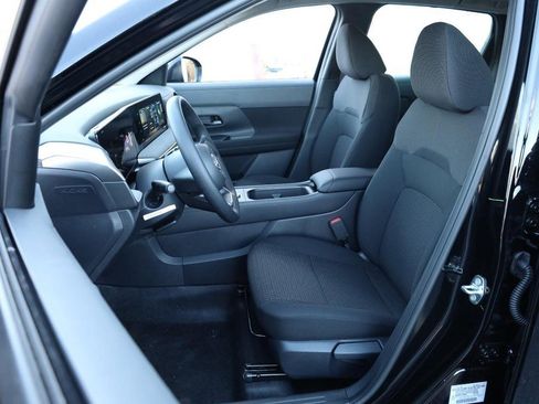 New 2026 Nissan Kicks S image 8