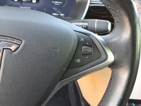 Used 2016 Tesla Model S 75 image 25