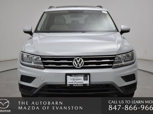 Used 2019 Volkswagen Tiguan SE w/ Panoramic Sunroof Package image 13