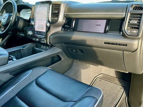 Used 2025 RAM 1500 Limited w/ Trailer Tow Group image 24