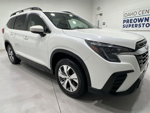 Certified 2024 Subaru Ascent Premium w/ Convenience Package image 2