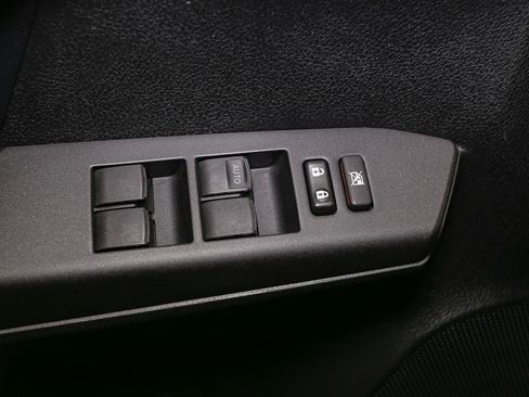 Used 2017 Toyota RAV4 XLE w/ Plus Special Value Package AWD/4WD image 41