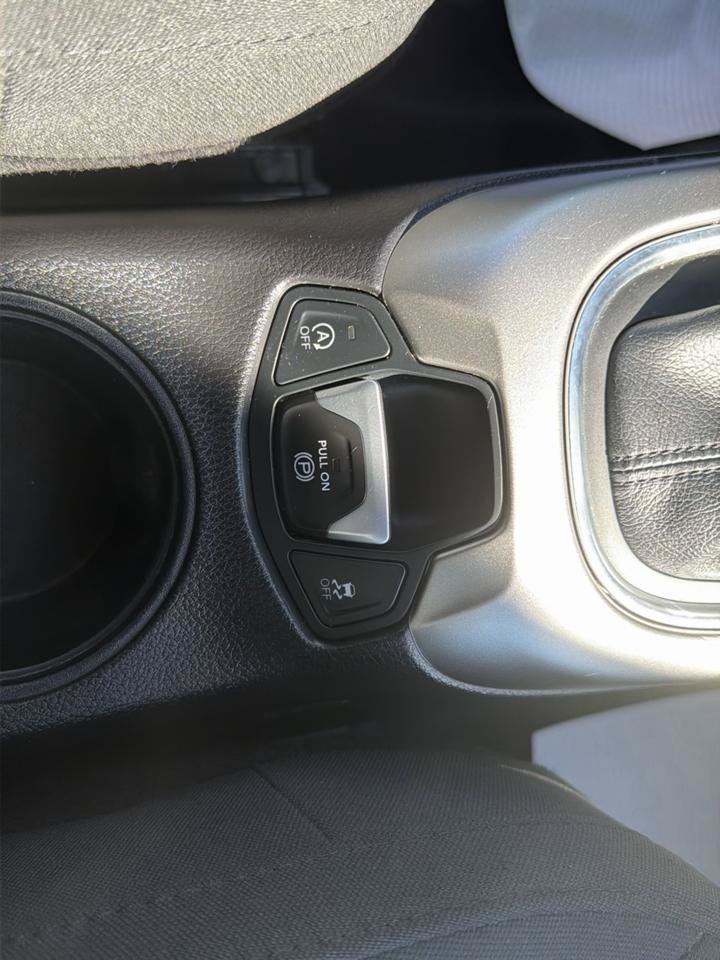 Used 2019 Jeep Compass Sport w/ Cold Weather Group AWD/4WD image 26