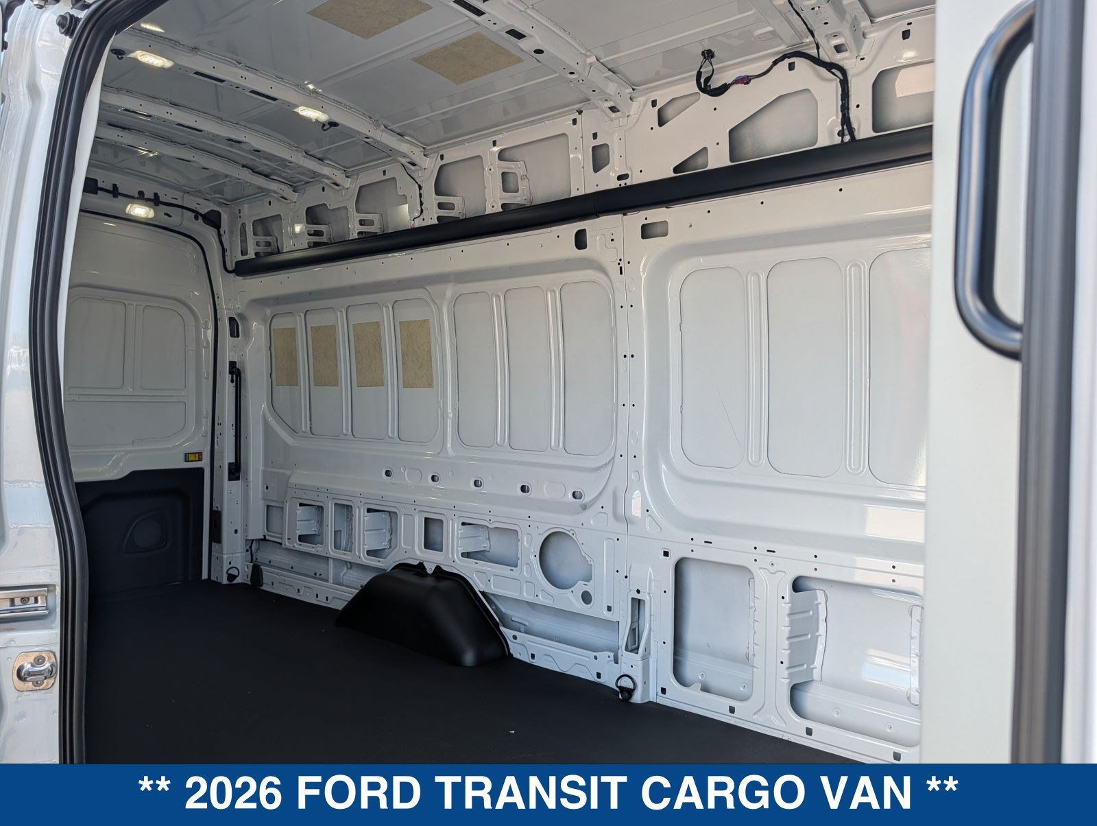 New 2026 Ford Transit 350 148 High Roof Extended RWD image 17