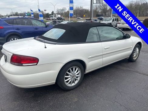 Used 2002 Chrysler Sebring LXi image 9
