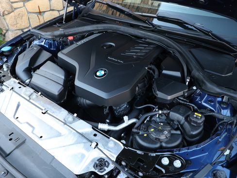 Used 2021 BMW 330i w/ Convenience Package image 50