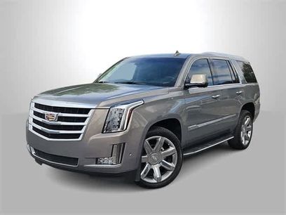 Used 2018 Cadillac Escalade Luxury