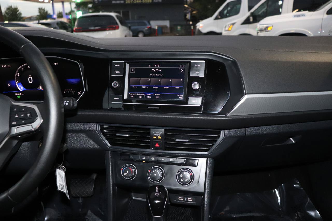 Used 2024 Volkswagen Jetta S FWD image 19