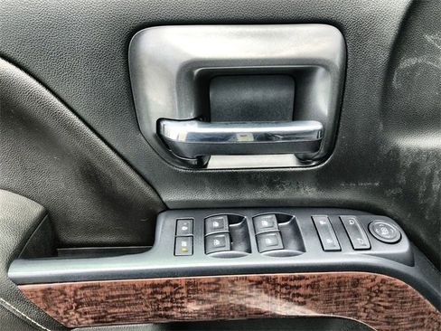 Used 2016 GMC Sierra 1500 SLE image 13