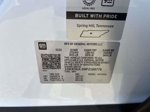 Used 2023 GMC Acadia SLT w/ Preferred Package image 31