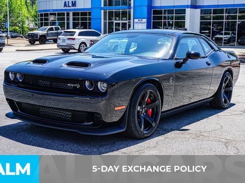 Used 2022 Dodge Challenger SRT Hellcat Redeye RWD image 4