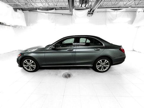 Used 2019 Mercedes-Benz C 300 4MATIC Sedan image 3