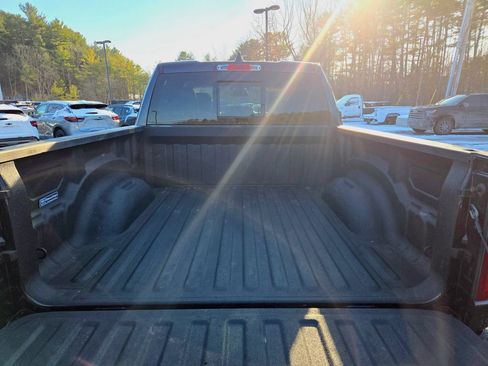 Used 2019 RAM 1500 Laramie image 9