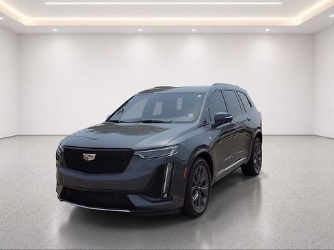 Used 2020 Cadillac XT6 Sport AWD/4WD image 2