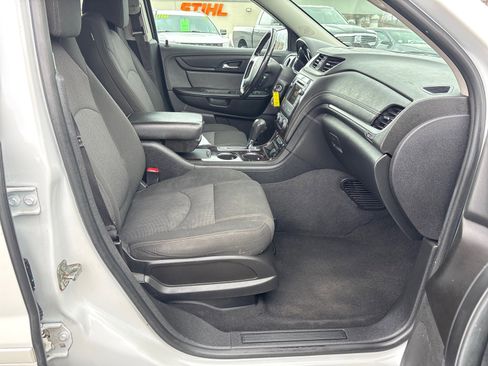 Used 2017 Chevrolet Traverse LT w/ Graphite Special Edition image 14