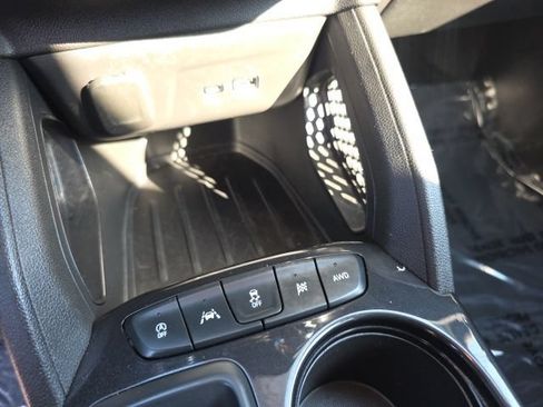 Used 2025 Chevrolet TrailBlazer LT AWD/4WD image 25