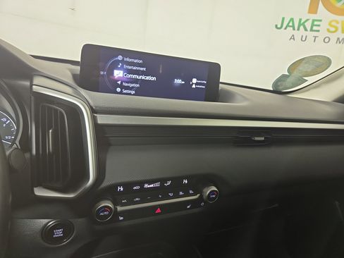 Used 2024 MAZDA CX-50 AWD 2.5 S w/ Preferred Package image 22