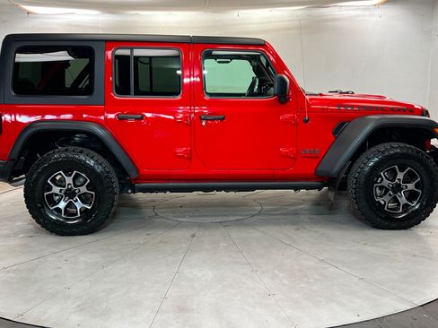 Used 2021 Jeep Wrangler Unlimited Rubicon w/ LED Lighting Group AWD/4WD image 6
