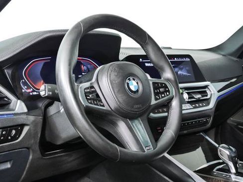 Used 2021 BMW 330i Sedan w/ M Sport Package RWD image 4