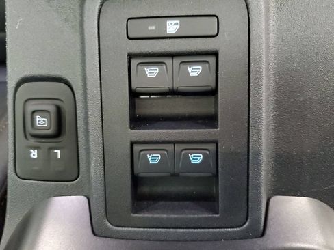 Used 2023 Ford Bronco Badlands AWD/4WD image 16