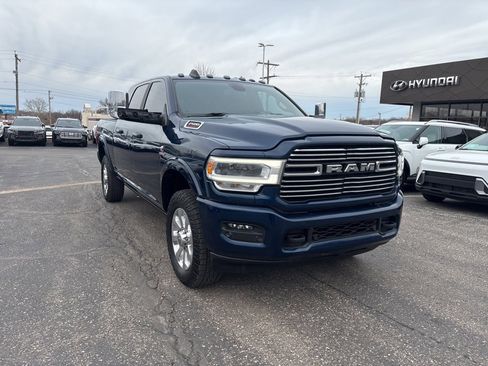 Used 2022 RAM 2500 Laramie image 3